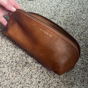 Azaria pouch